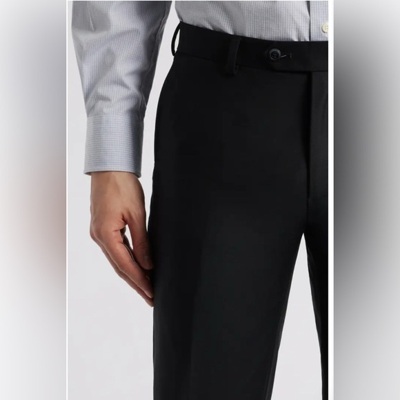 Elegant Black Vest for Formal Events - Picture 4 of 8